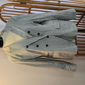 Banana Republic Size 20 seer sucker blazer grey white striped Plus Size